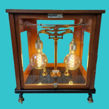 The Weight of Bulbs