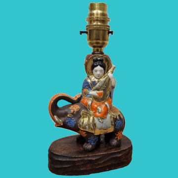 Oriental figurine