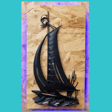 Kitsch Boat